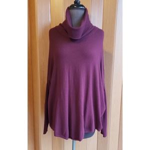 Cyrus burgundy(see tags for color sample) turtleneck sweater